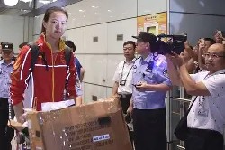 开云体育app-网坛巨星互称王，场面高潮连连球迷情绪高涨()