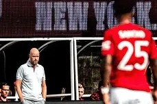 开云体育sports-门兴格拉德巴赫主帅连胜，球队逐渐找回状态()