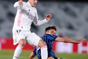 开云体育登录-尤文图斯历届主力阵容