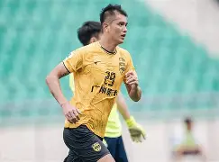 广州德比战:恒大大胜富力,领跑积分榜() 第1张 广州德比战:恒大大胜富力,领跑积分榜() 第1张