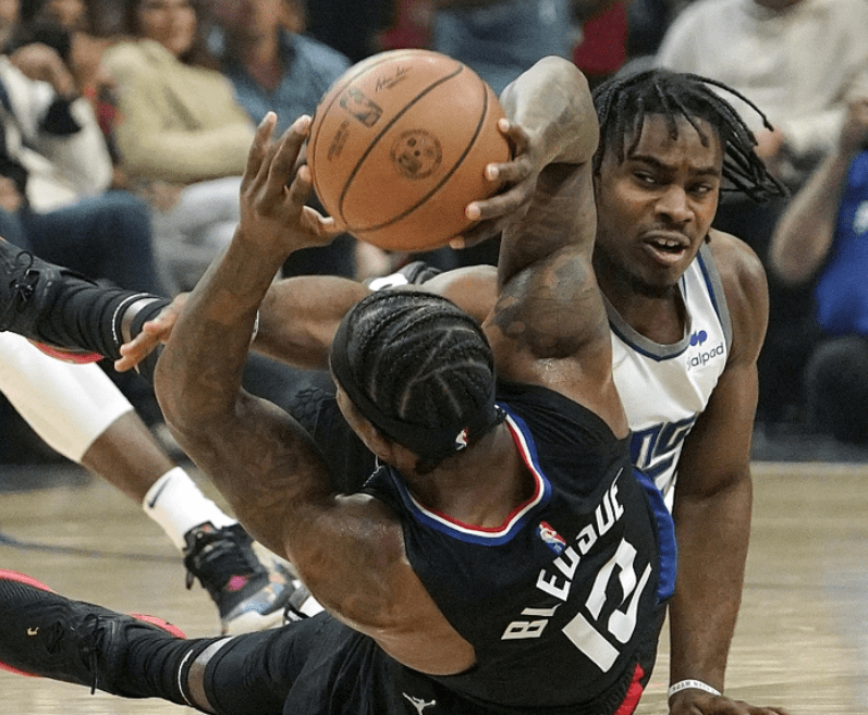 阿尔及利亚哈利夫会和杨柳比赛吗  第2张